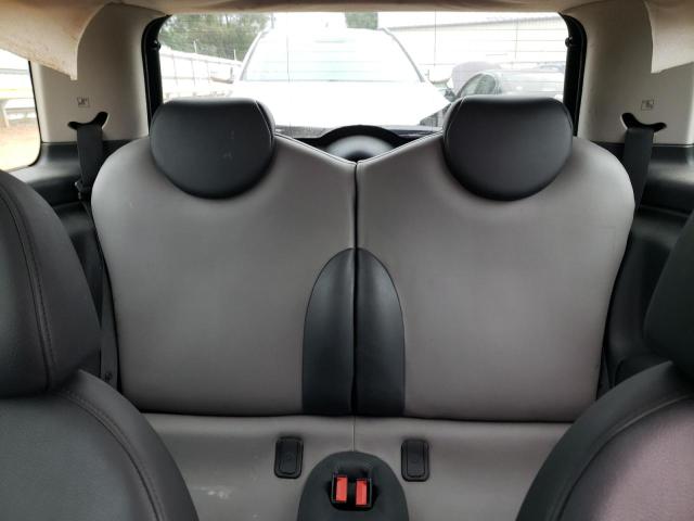 Photo 10 from auction – 2006 MINI COOPER S with VIN WMWRE33546TJ40087