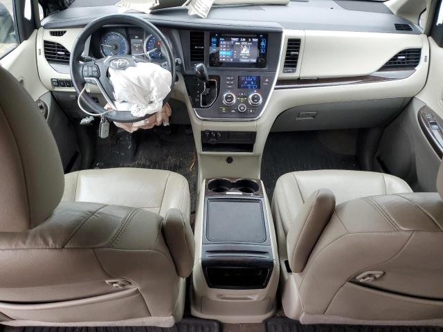 Photo 8 from auction – 2017 TOYOTA SIENNA XLE with VIN 5TDDZ3DC3HS150058