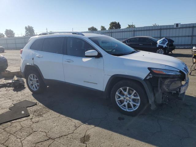 Photo 4 from auction – 2014 JEEP CHEROKEE L with VIN 1C4PJLCB3EW305510