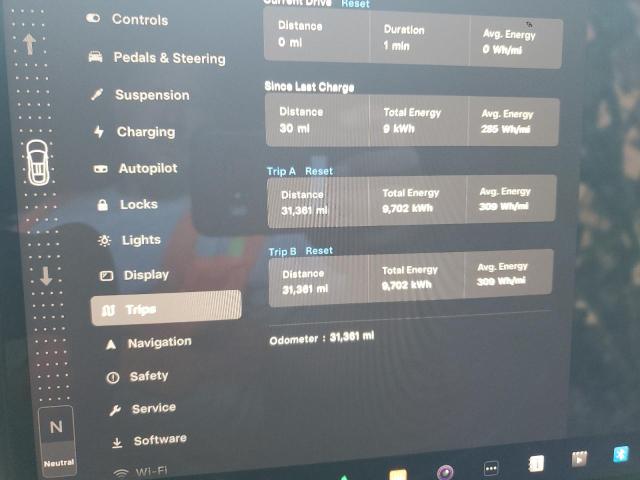 Photo 9 from auction – 2022 TESLA MODEL X with VIN 7SAXCBE58NF335394