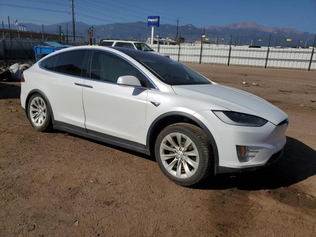 Photo 4 from auction – 2018 TESLA MODEL X with VIN 5YJXCDE22JF103446