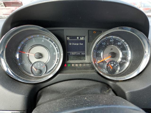 Photo 9 from auction – 2015 CHRYSLER TOWN & COU with VIN 2C4RC1HG3FR710899