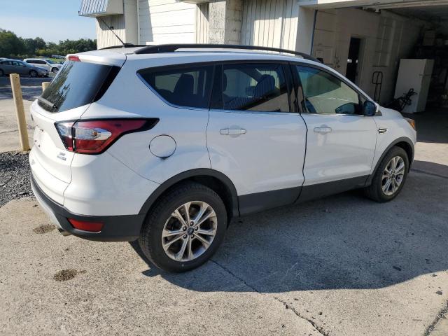 Photo 3 from auction – 2018 FORD ESCAPE SE with VIN 1FMCU9GD0JUC76974