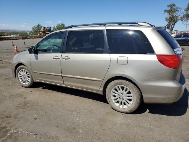 Photo 2 from auction – 2010 TOYOTA SIENNA CE with VIN 5TDKK4CCXAS339220