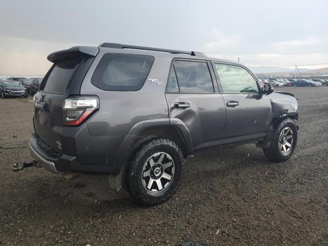 Photo 3 from auction – 2019 TOYOTA 4RUNNER SR with VIN JTEBU5JR8K5630096