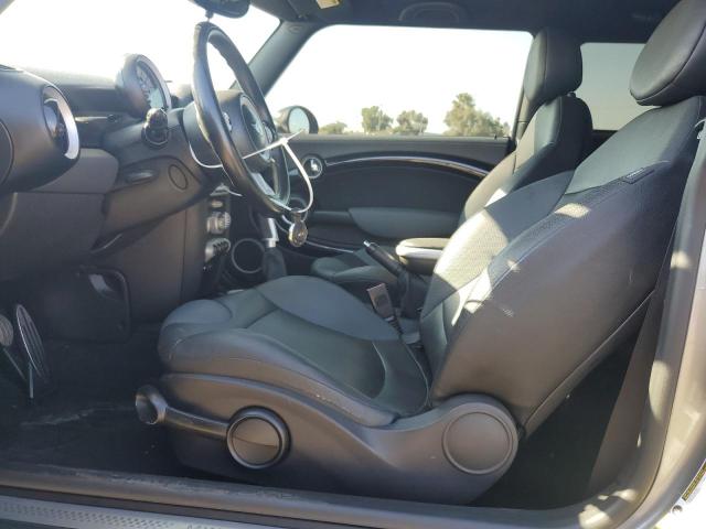 Photo 7 from auction – 2009 MINI COOPER S with VIN WMWMF73579TX40332