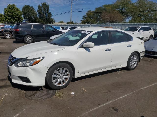 NISSAN ALTIMA 2.5 2017 with VIN 1N4AL3AP4HN343312 - Photo from auction