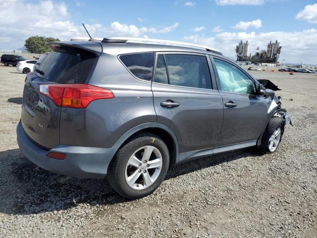 Photo 3 from auction – 2014 TOYOTA RAV4 XLE with VIN 2T3WFREV4EW095389