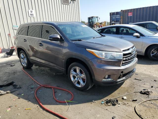 Photo 4 from auction – 2015 TOYOTA HIGHLANDER with VIN 5TDYKRFH4FS081296