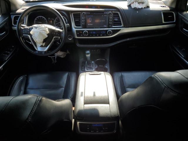 Photo 8 from auction – 2018 TOYOTA HIGHLANDER with VIN 5TDJZRFH9JS856343