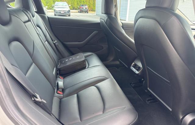 Photo 6 from auction – 2018 TESLA MODEL 3 with VIN 5YJ3E1EB8JF121473