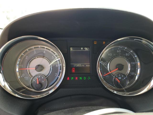 Photo 9 from auction – 2015 CHRYSLER TOWN & COU with VIN 2C4RC1BG8FR696426