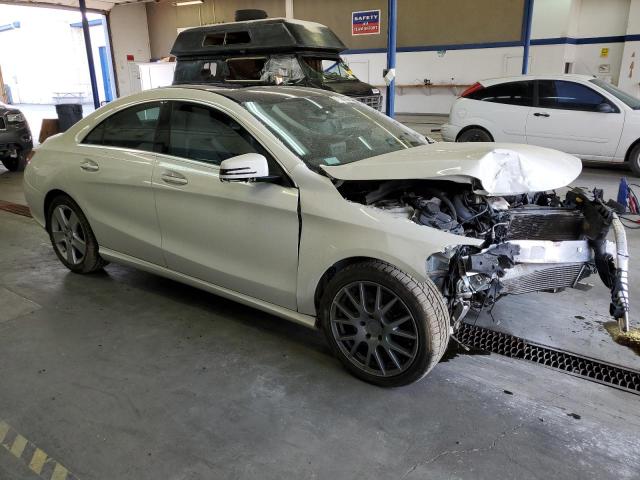 Photo 4 from auction – 2017 MERCEDES-BENZ CLA 250 with VIN WDDSJ4EB4HN463271