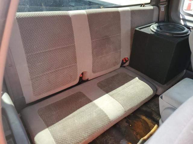 Photo 10 from auction – 2001 FORD F150 with VIN 1FTRX07L81KF40897