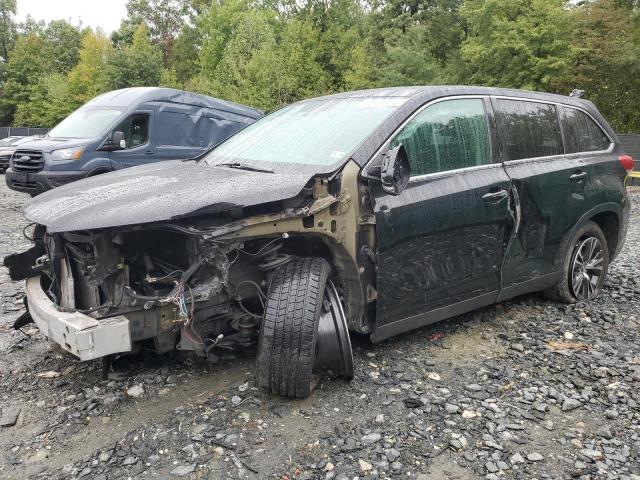 TOYOTA HIGHLANDER 2019 with VIN 5TDZARFHXKS047154 - Photo from auction