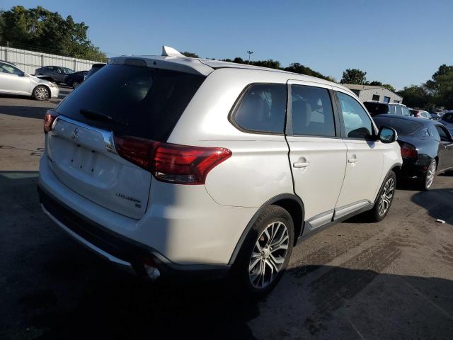 Photo 3 from auction – 2017 MITSUBISHI OUTLANDER with VIN JA4AD3A35HZ054477