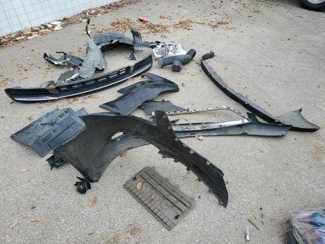 Photo 13 from auction – 2015 CHRYSLER TOWN & COU with VIN 2C4RC1AG0FR675295