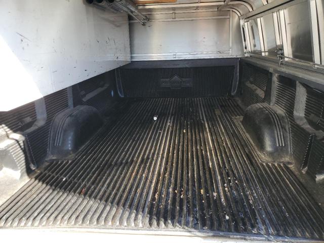 Photo 10 from auction – 2004 FORD F-150 HERI with VIN 2FTRF18234CA36992