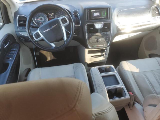 Photo 8 from auction – 2013 CHRYSLER TOWN & COU with VIN 2C4RC1BG4DR547749