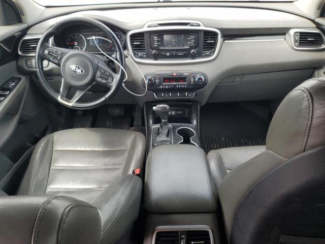 Photo 8 from auction – 2016 KIA SORENTO EX with VIN 5XYPH4A53GG172262