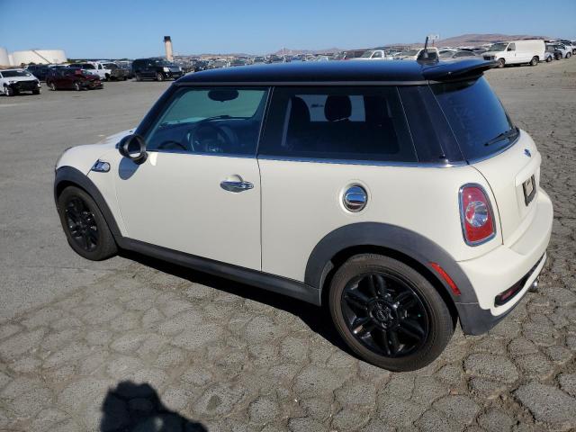 Photo 2 from auction – 2013 MINI COOPER S with VIN WMWSV3C50DT391834