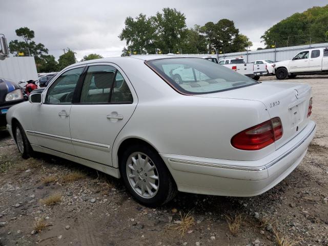 Photo 2 from auction – 2000 MERCEDES-BENZ E 320 with VIN WDBJF65J1YB021509