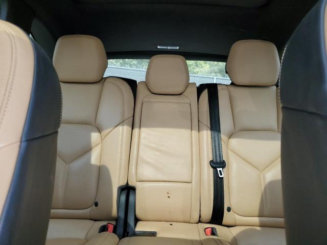 Photo 10 from auction – 2016 PORSCHE CAYENNE SE with VIN WP1AE2A26GLA64374