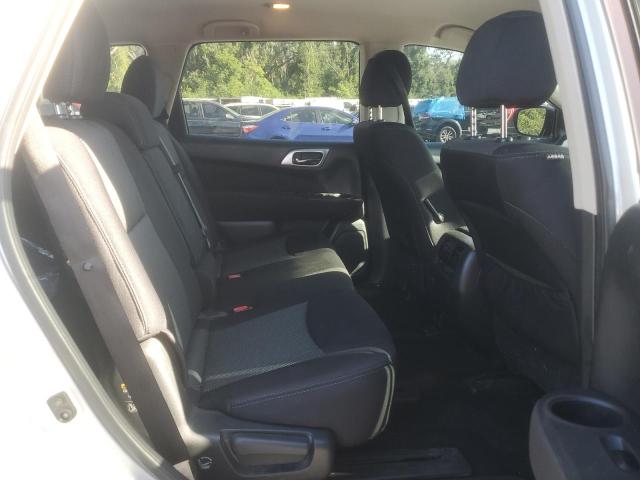 Photo 11 from auction – 2017 NISSAN PATHFINDER with VIN 5N1DR2MN1HC652415