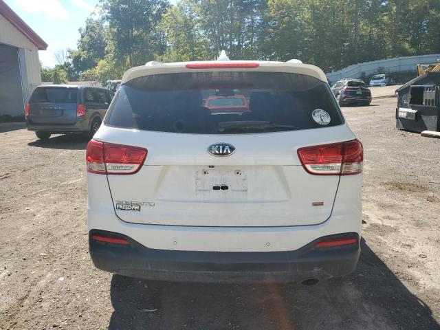 Photo 6 from auction – 2016 KIA SORENTO LX with VIN 5XYPGDA36GG093153