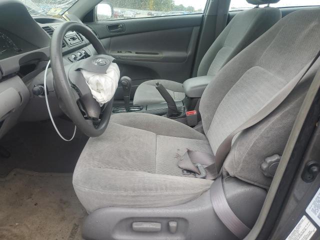 Photo 7 from auction – 2002 TOYOTA CAMRY LE with VIN 4T1BE32K82U517788