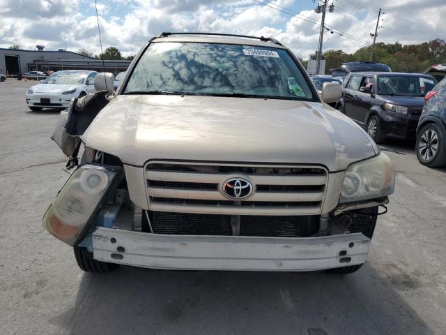 Photo 5 from auction – 2004 TOYOTA HIGHLANDER with VIN JTEGD21A440084122