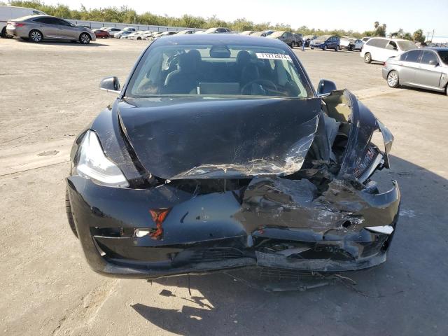 Photo 5 from auction – 2018 TESLA MODEL 3 with VIN 5YJ3E1EA3JF017433