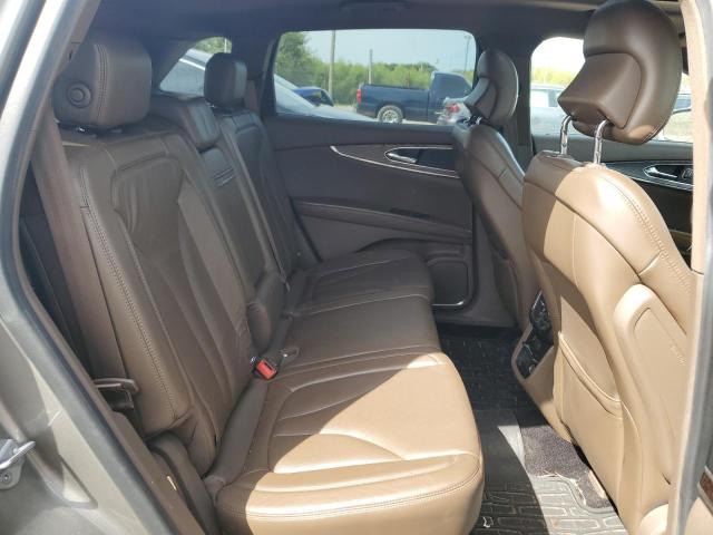 Photo 11 from auction – 2016 LINCOLN MKX RESERV with VIN 2LMTJ8LR5GBL38084
