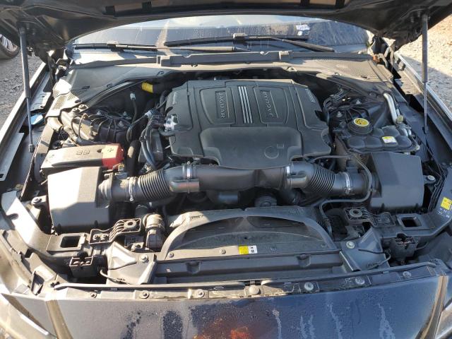Photo 11 from auction – 2017 JAGUAR XF PREMIUM with VIN SAJBJ4BVXHCY28526