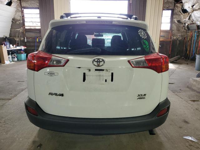 Photo 6 from auction – 2015 TOYOTA RAV4 XLE with VIN JTMRFREV9FD132528