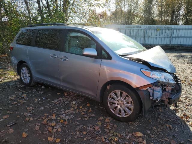 Photo 4 from auction – 2017 TOYOTA SIENNA XLE with VIN 5TDDZ3DC8HS182603