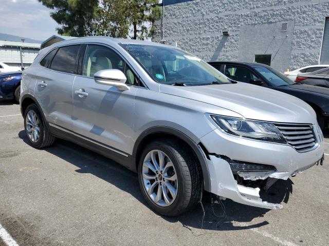 Photo 4 from auction – 2016 LINCOLN MKC SELECT with VIN 5LMCJ2C9XGUJ15068