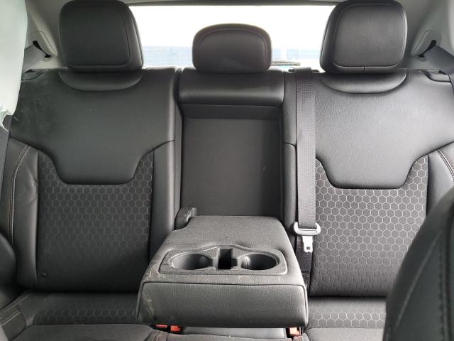 Photo 10 from auction – 2018 JEEP COMPASS LA with VIN 3C4NJDBB4JT349711
