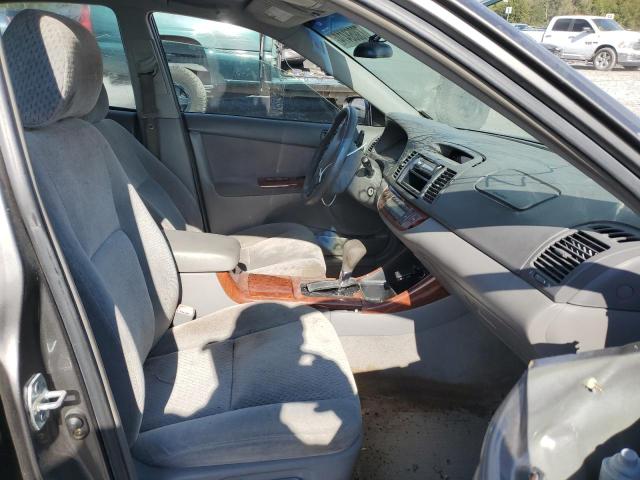 Photo 7 from auction – 2004 TOYOTA CAMRY LE with VIN 4T1BE32K04U897020
