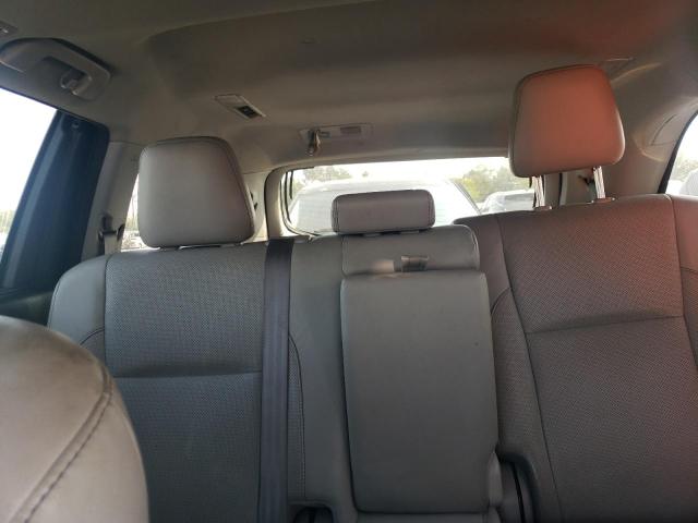 Photo 10 from auction – 2017 TOYOTA HIGHLANDER with VIN 5TDDZRFH9HS365326