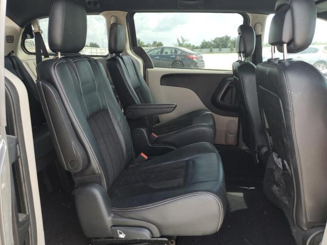 Photo 11 from auction – 2017 DODGE GRAND CARA with VIN 2C4RDGCG3HR750037
