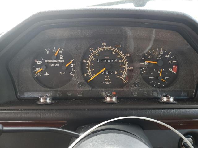 Photo 9 from auction – 1995 MERCEDES-BENZ E 320 BASE with VIN WDBEA32E4SC269955