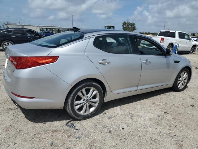 Photo 3 from auction – 2011 KIA OPTIMA EX with VIN KNAGN4A77B5105270