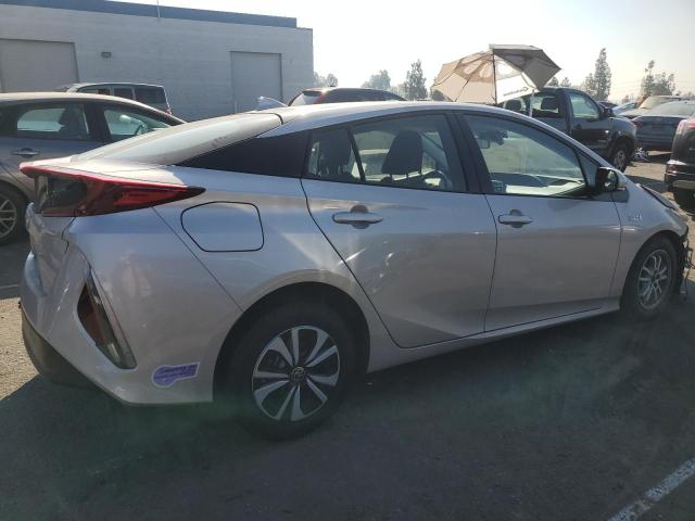 Photo 3 from auction – 2019 TOYOTA PRIUS PRIM with VIN JTDKARFP9K3119701