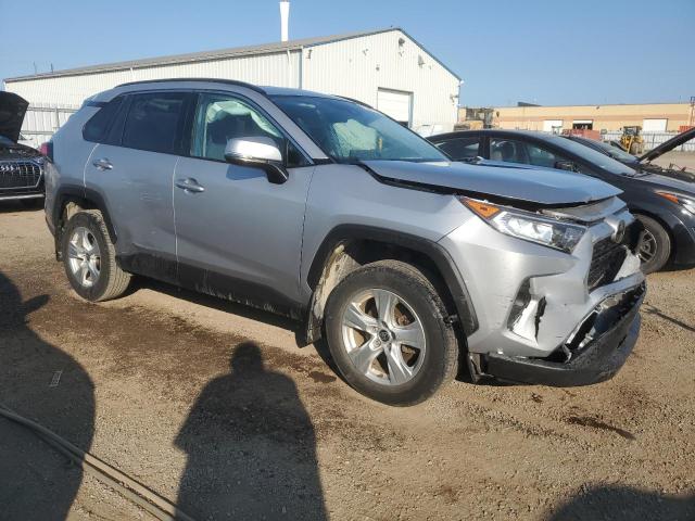 Photo 4 from auction – 2021 TOYOTA RAV4 XLE with VIN 2T3R1RFV5MC252082