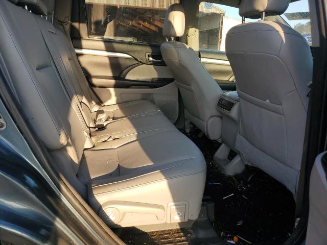 Foto 11 de la subasta – 2018 TOYOTA HIGHLANDER con VIN 5TDKZRFH6JS286418