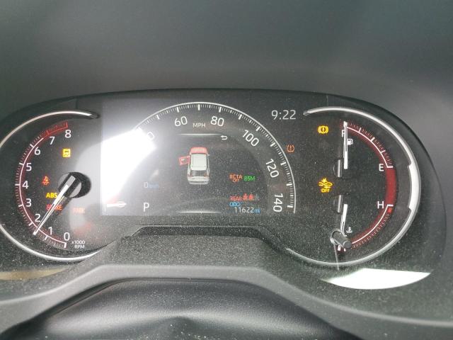 Photo 9 from auction – 2023 TOYOTA RAV4 XLE with VIN JTMP1RFV4PD094387
