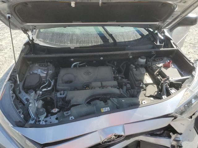 Photo 12 from auction – 2020 TOYOTA RAV4 LE with VIN JTMF1RFV5LD063476
