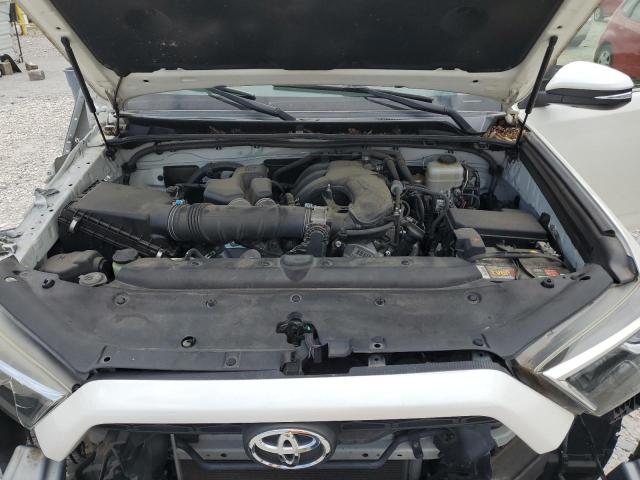 Photo 12 from auction – 2015 TOYOTA 4RUNNER SR with VIN JTEZU5JR3F5086529