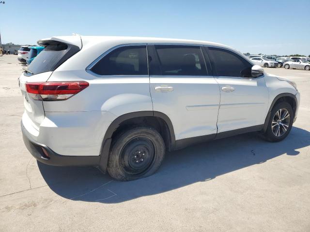 Photo 3 from auction – 2019 TOYOTA HIGHLANDER with VIN 5TDZZRFH3KS293956